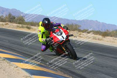 media/Jan-13-2025-Ducati Revs (Mon) [[8d64cb47d9]]/3-B Group/Session 3 (Turn 7 Inside)/